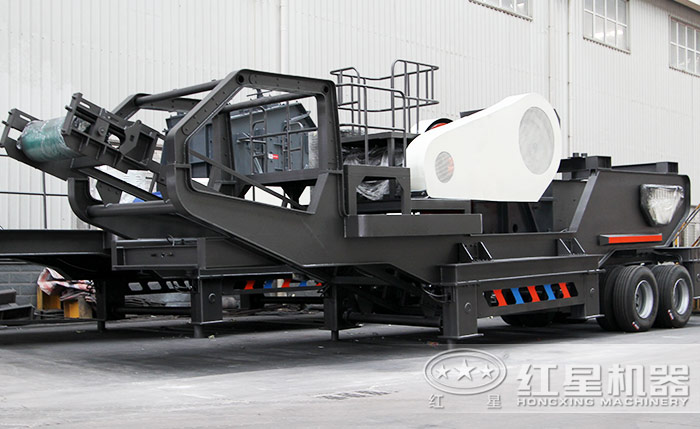 車載式破碎機(jī)實(shí)拍 車載式破碎機(jī)實(shí)拍