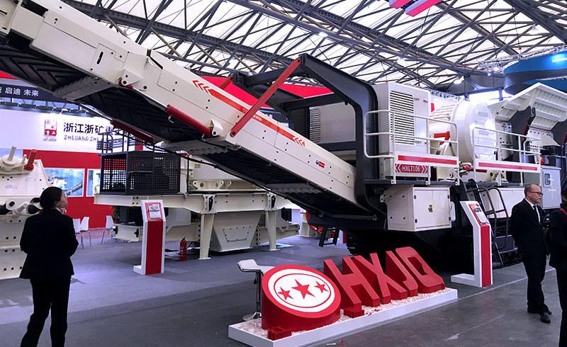 移動(dòng)破碎機(jī) 移動(dòng)破碎機(jī)