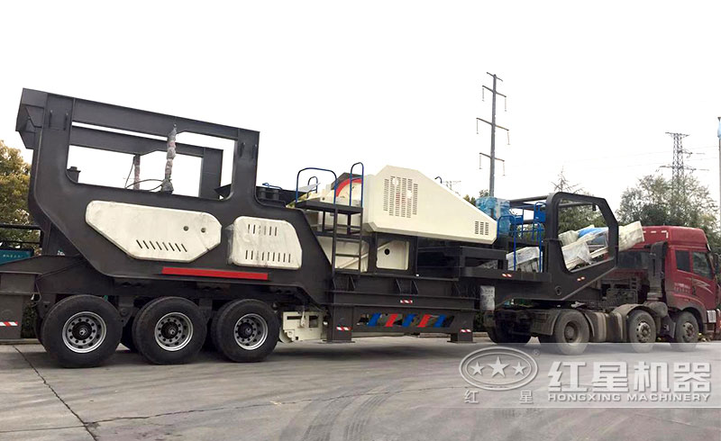 半掛車牽引移動(dòng)轉(zhuǎn)場 半掛車牽引移動(dòng)轉(zhuǎn)場