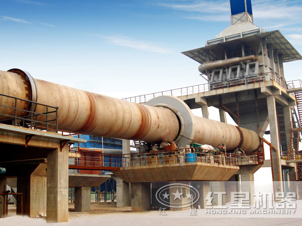 回轉(zhuǎn)窯現(xiàn)場(chǎng)實(shí)拍 回轉(zhuǎn)窯現(xiàn)場(chǎng)實(shí)拍