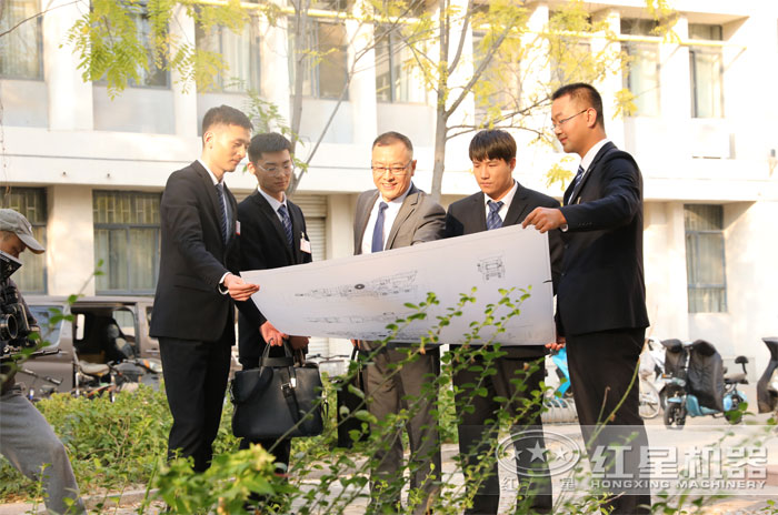 技術工程師時刻關注您的需求 技術工程師時刻關注您的需求