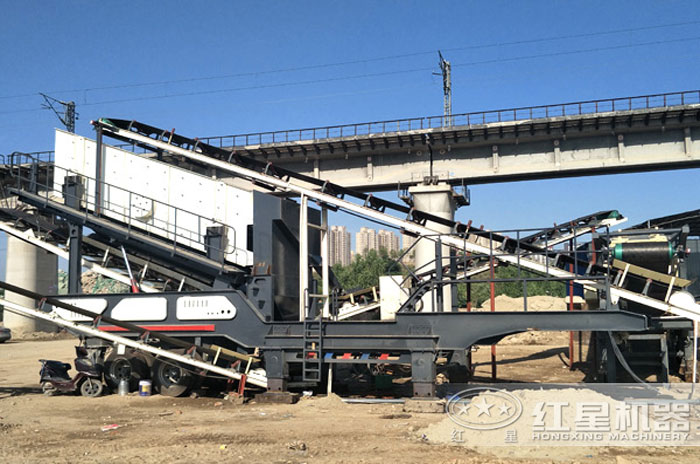 振動(dòng)篩沙機(jī)還是可移動(dòng)的好,流動(dòng)作業(yè)隨時(shí)轉(zhuǎn)場(chǎng) 振動(dòng)篩沙機(jī)還是可移動(dòng)的好,流動(dòng)作業(yè)隨時(shí)轉(zhuǎn)場(chǎng)