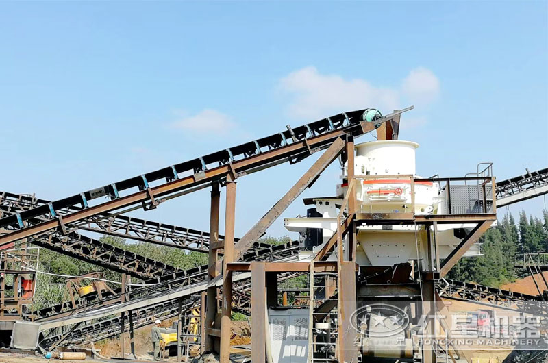 制砂生產線現(xiàn)場 制砂生產線現(xiàn)場