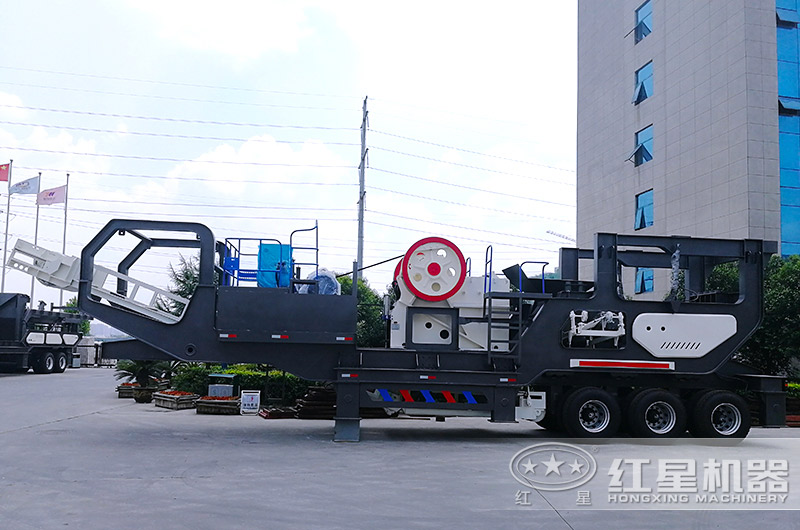 行走自如的移動顎破機 行走自如的移動顎破機