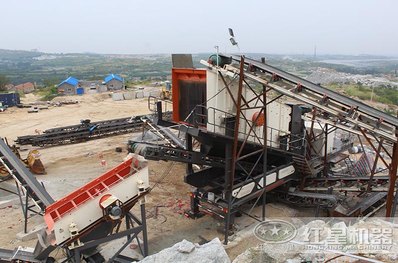 蕪湖鉀納石移動(dòng)制砂生產(chǎn)中 蕪湖鉀納石移動(dòng)制砂生產(chǎn)中