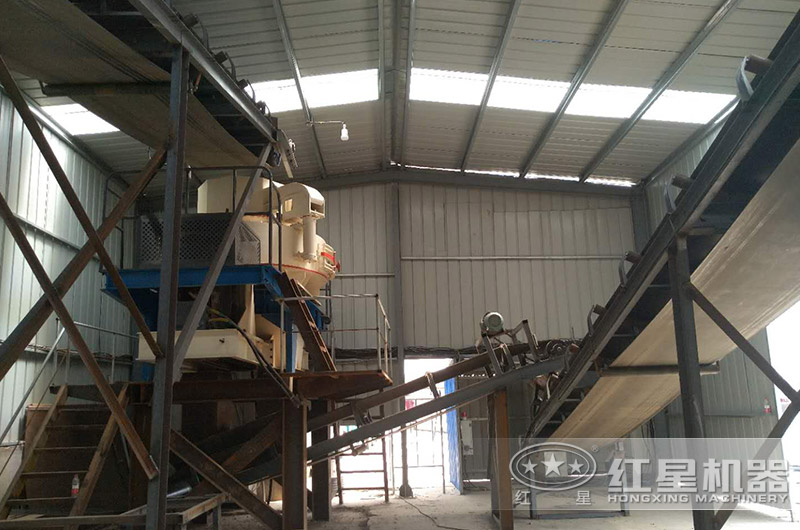 室內制砂生產現場 室內制砂生產現場