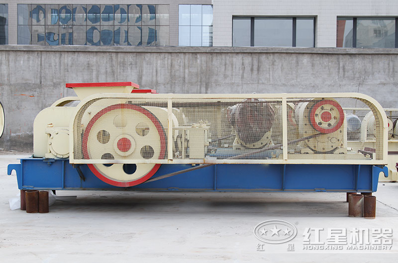 制砂選對(duì)輥破碎機(jī)還是沖擊式制沙機(jī)? 制砂選對(duì)輥破碎機(jī)還是沖擊式制沙機(jī)?