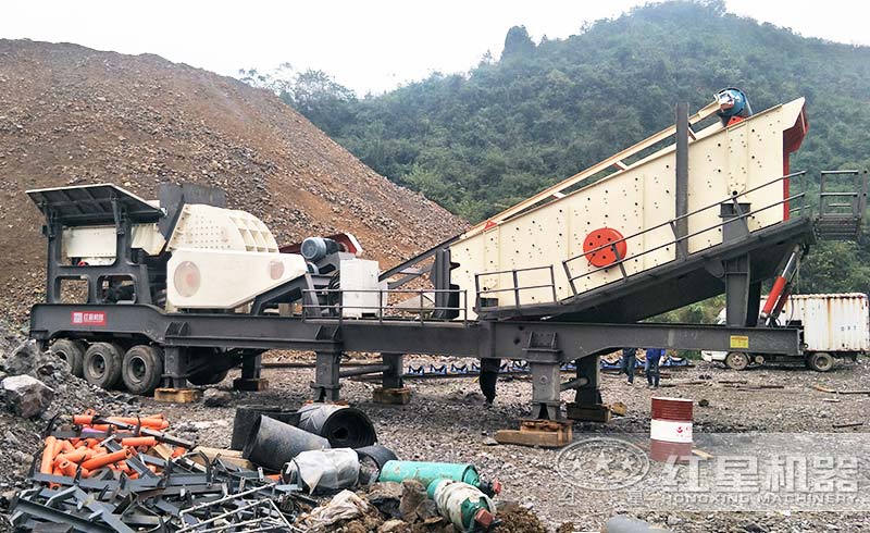 紅星移動破碎機(jī)現(xiàn)場 紅星移動破碎機(jī)現(xiàn)場