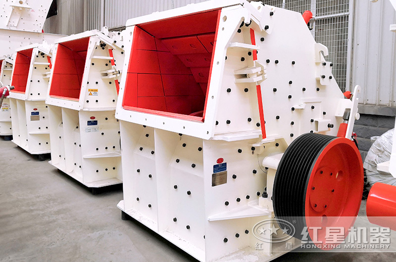 中碎粉碎機反擊式破碎機，粉碎軟料