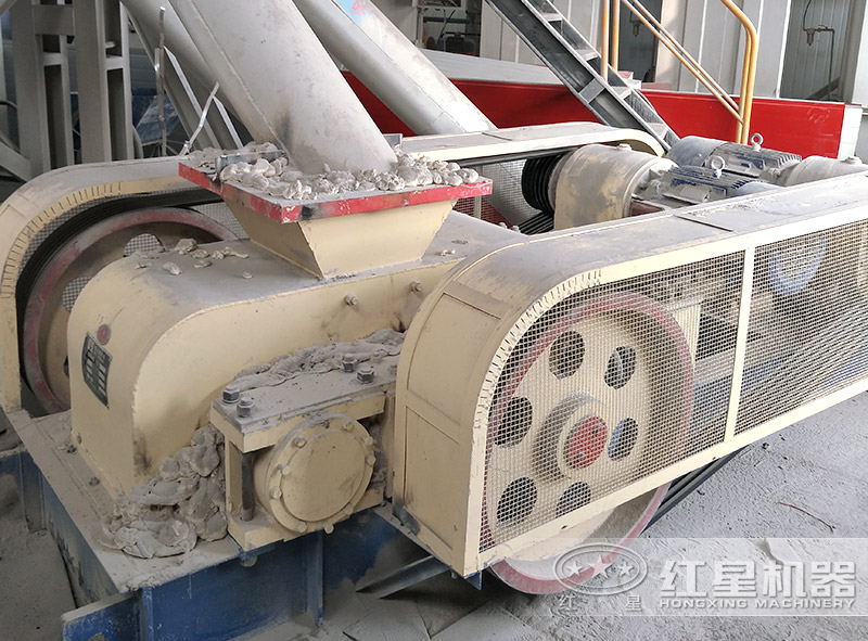 進料小選用對輥破碎機配置生產線 進料小選用對輥破碎機配置生產線