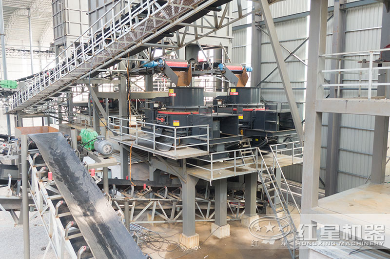 沖擊式制砂機工作現場圖片